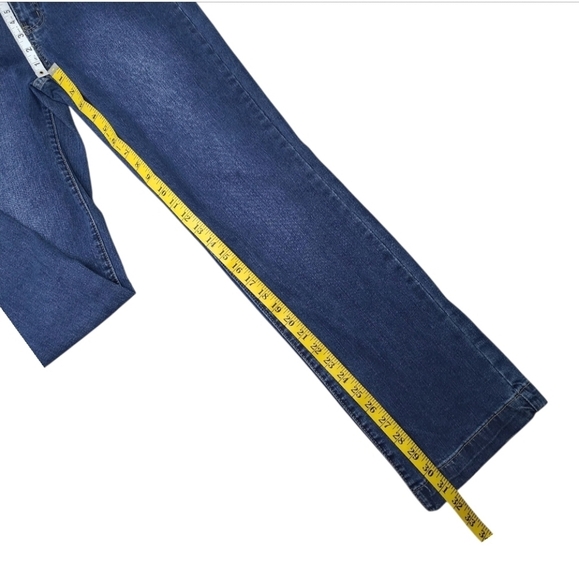 Flamingo Vintage Oblique Button Mid Waist Straight Leg Jeans Size Small - Picture 13 of 16